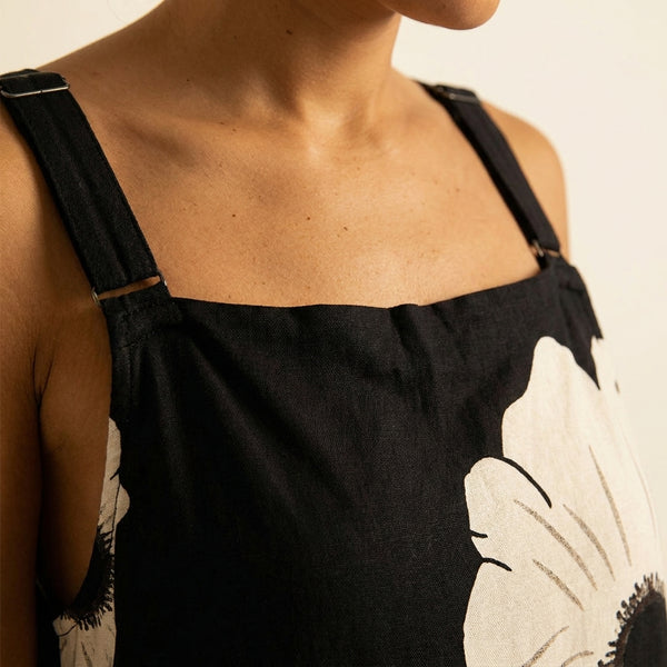 Sofía™ | Mono negro floral