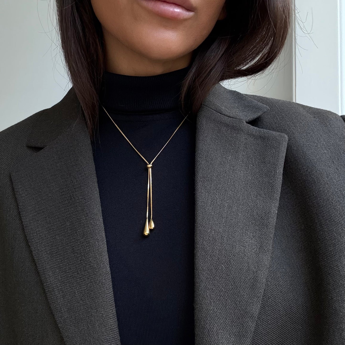 Aurelia™ | Collar Lariat de Gota