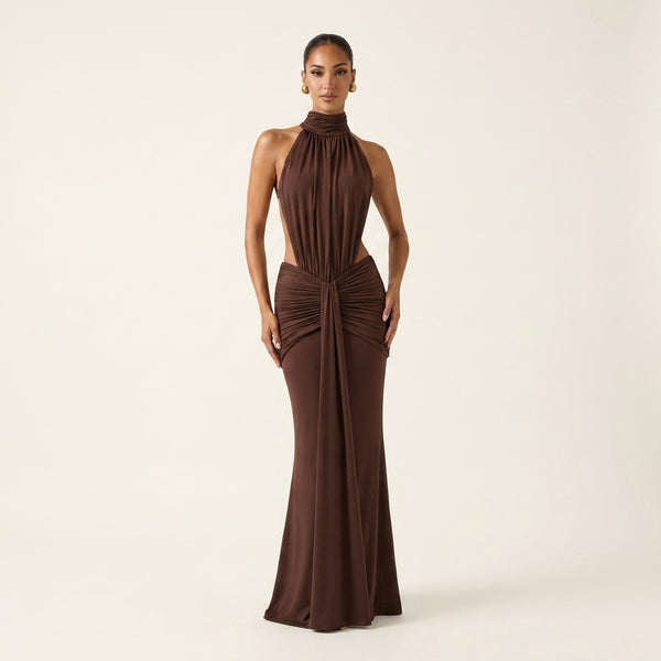 Thekla™ | Vestido Maxi Cuello Halter Espalda Abierta